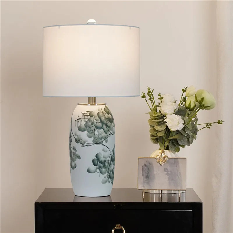Contemporary Luxury Ceramic Table Lamp LEDAmerican Retro Creativity Living Room Bedroom Study Villa Hotel Bedside Desk Light