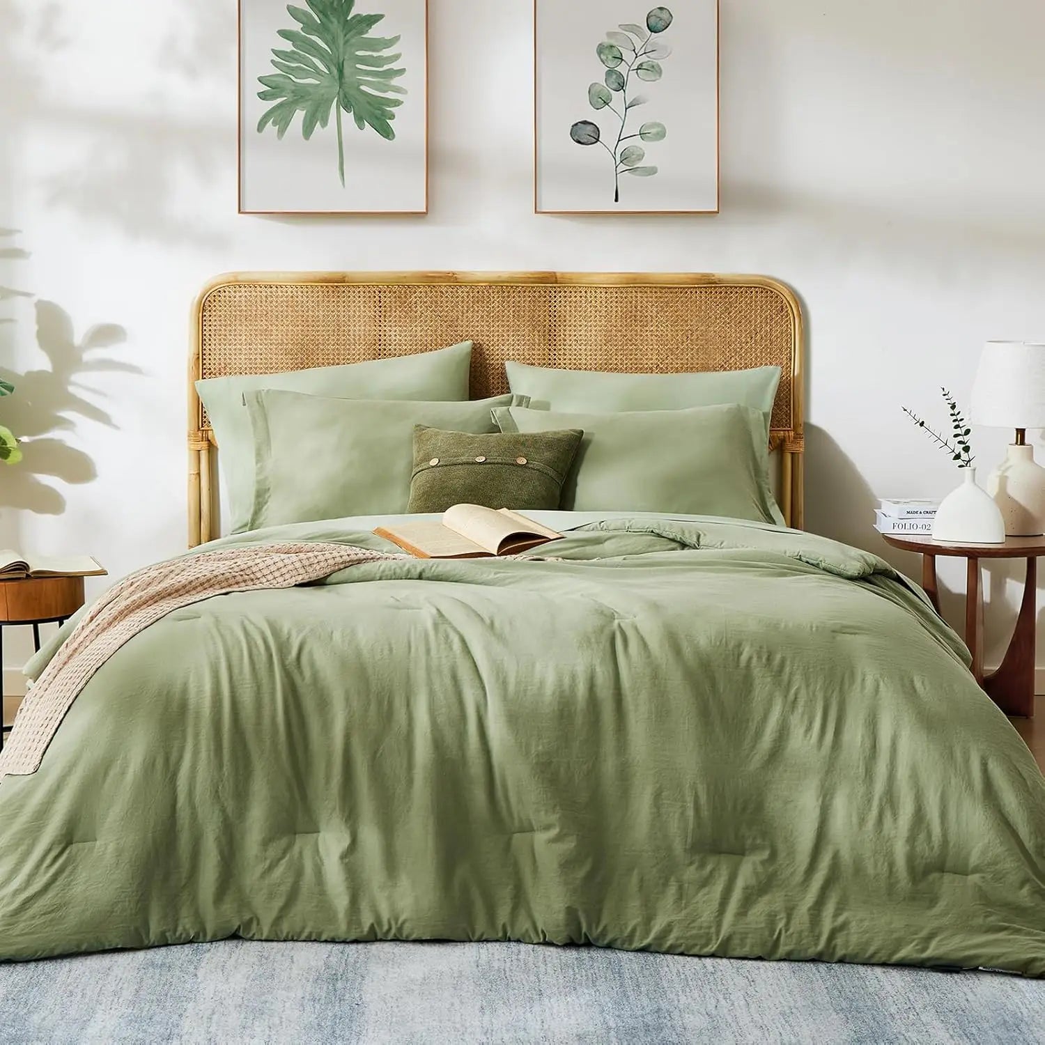Queen Comforter Set-7 Pieces Sage Green Soft Bed in a Bag Queen with Fitted Sheet,Flat Sheet, 2 Pillow Shams, and 2 Pillowcases