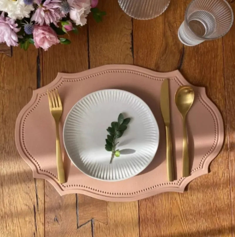 2pcs Oval Shaped Placemat Faux Leather Table Pad Luxury Place Mat Tableware Cafe Pad Kitchen Accessories Grey