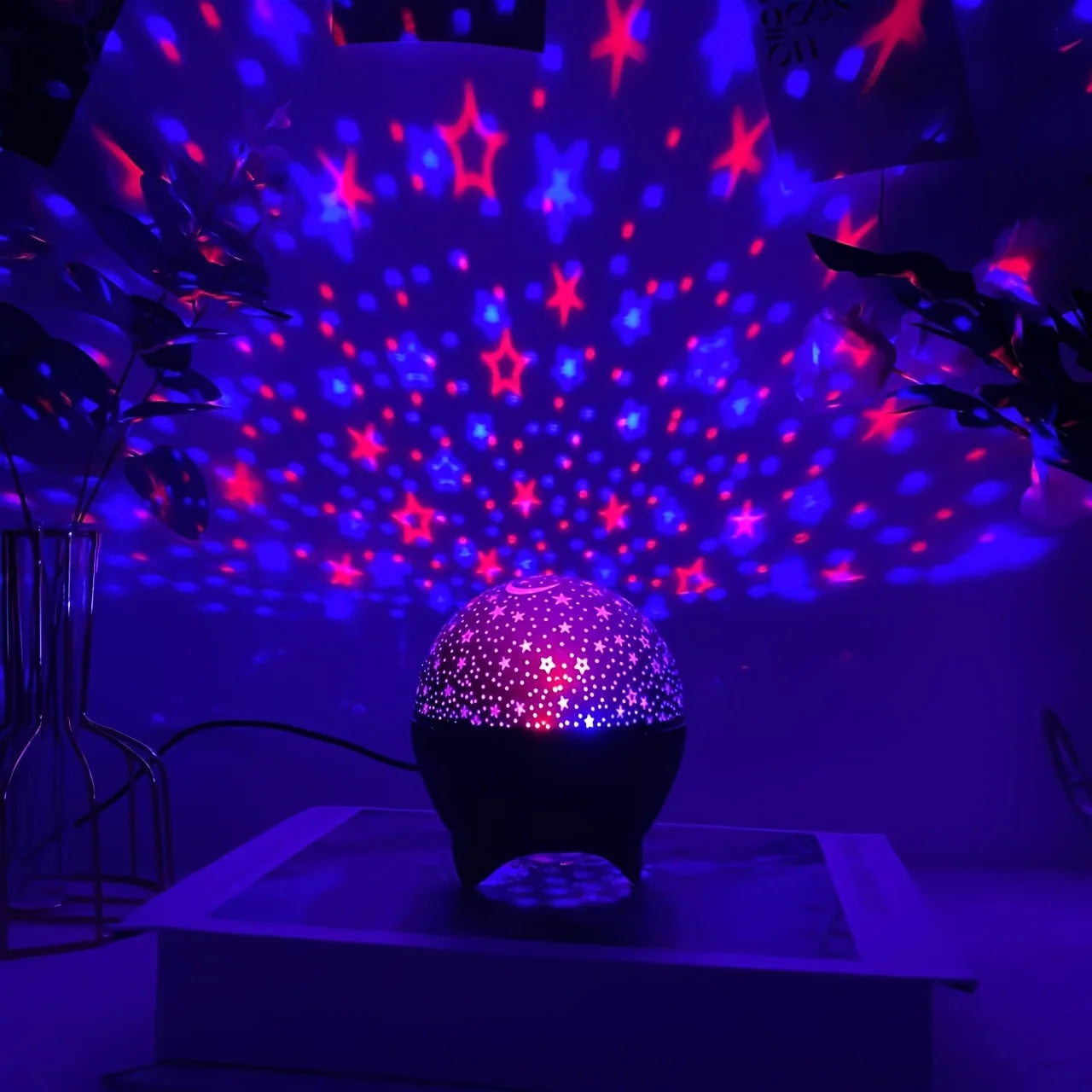 LED Starry Sky Projector Light Stars and Moon Projection 7 Modes Night Light USB Powered for Kids Room Party Decor Holiday Gifts