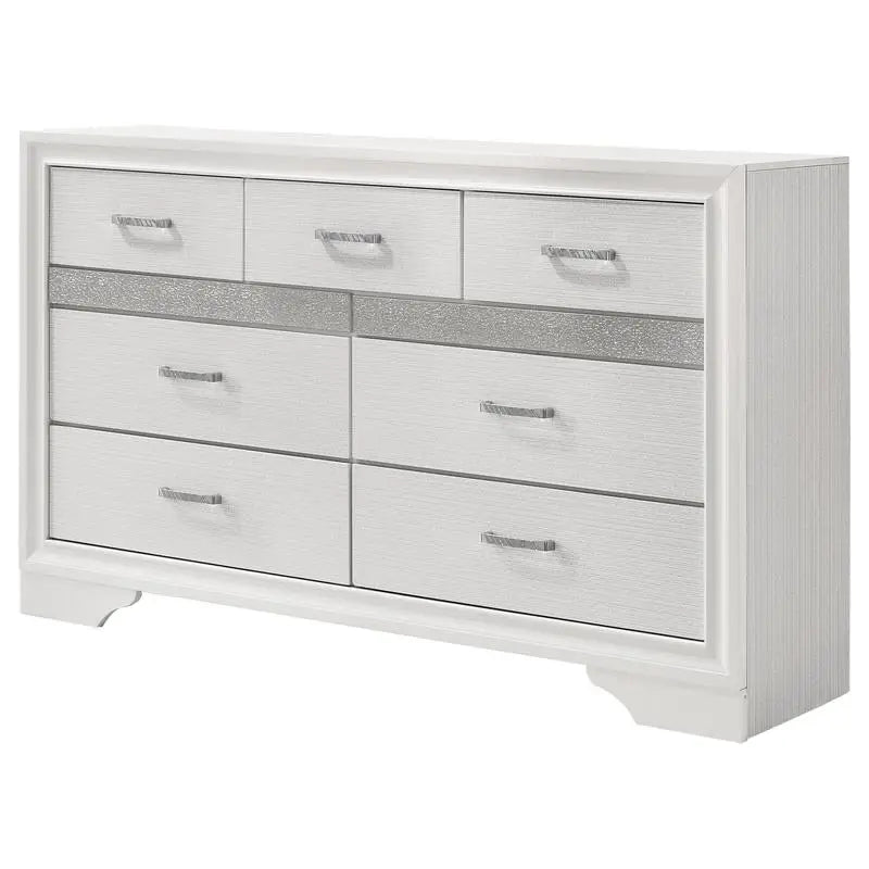 9-Drawer Dresser with Modern Design and Ample Storage Space