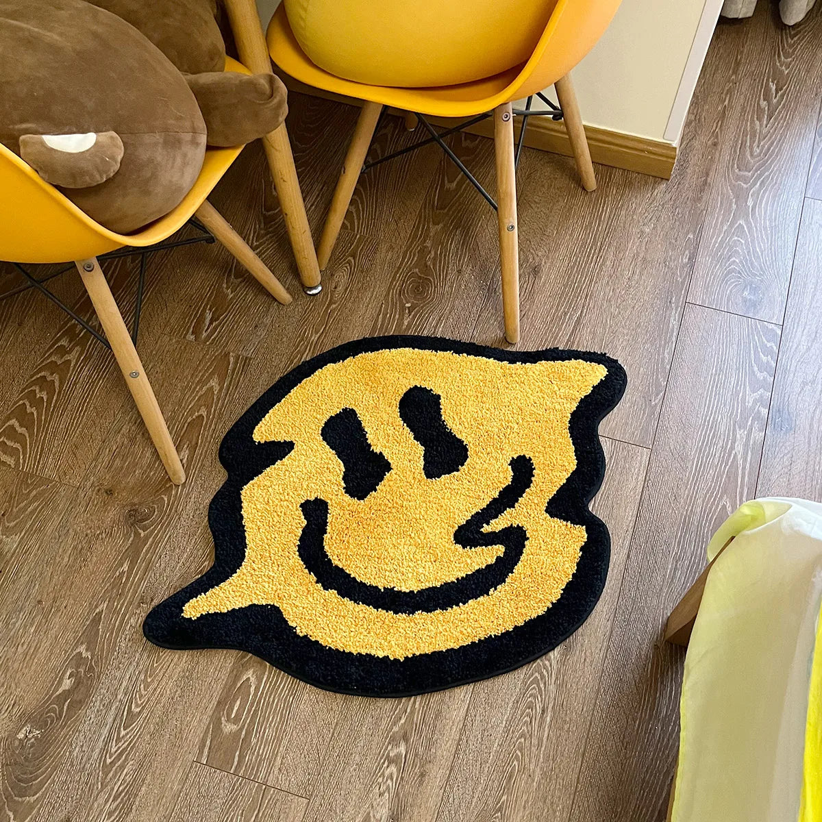 LAKEA Trippy Smiling Tufting Rug 100% Handmade Bedroom Kitchen Toilet Mat Funny Custom Rug Non-Slip Abosrbent Bath Doormat