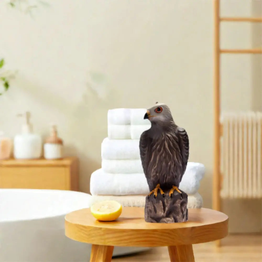 Lifelike Garden Eagle Statue Sturdy Waterproof Birds Decoy Hawk Realistic Resin Crafts Eagle Repellents Statue Home Garden Decor