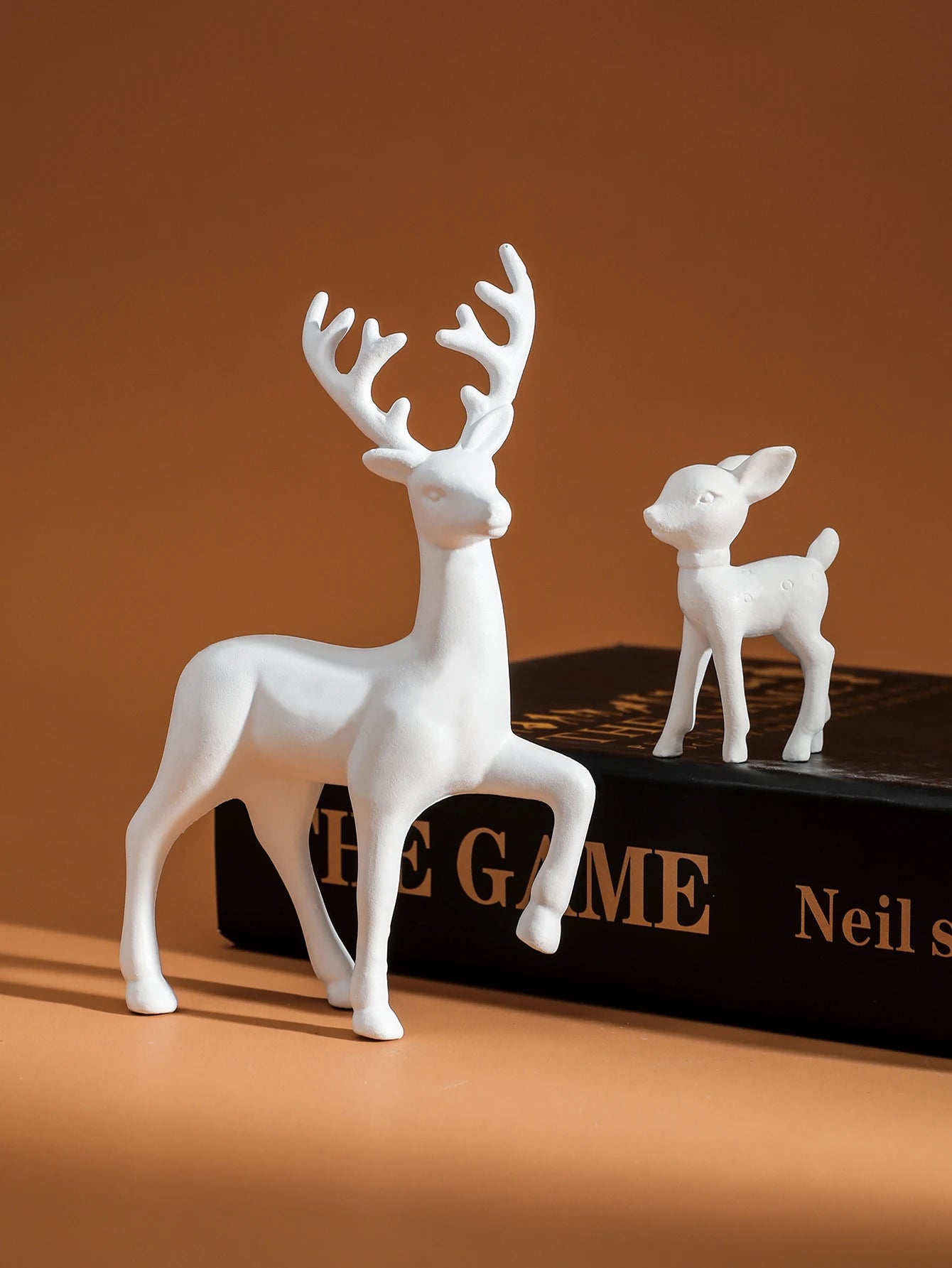 2 Pcs, Room Decor Mother Deer Cute Kids Room Decor Sculptures Kawaii Sculptures Christmas Home Decoration Fawn Figurines