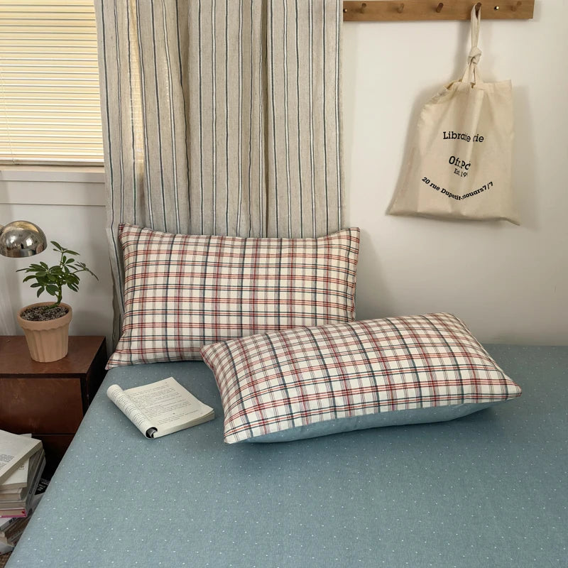 Cotton Plaid Duvet Cover Set – Soft & Breathable Bedding (2 Pillowcases)