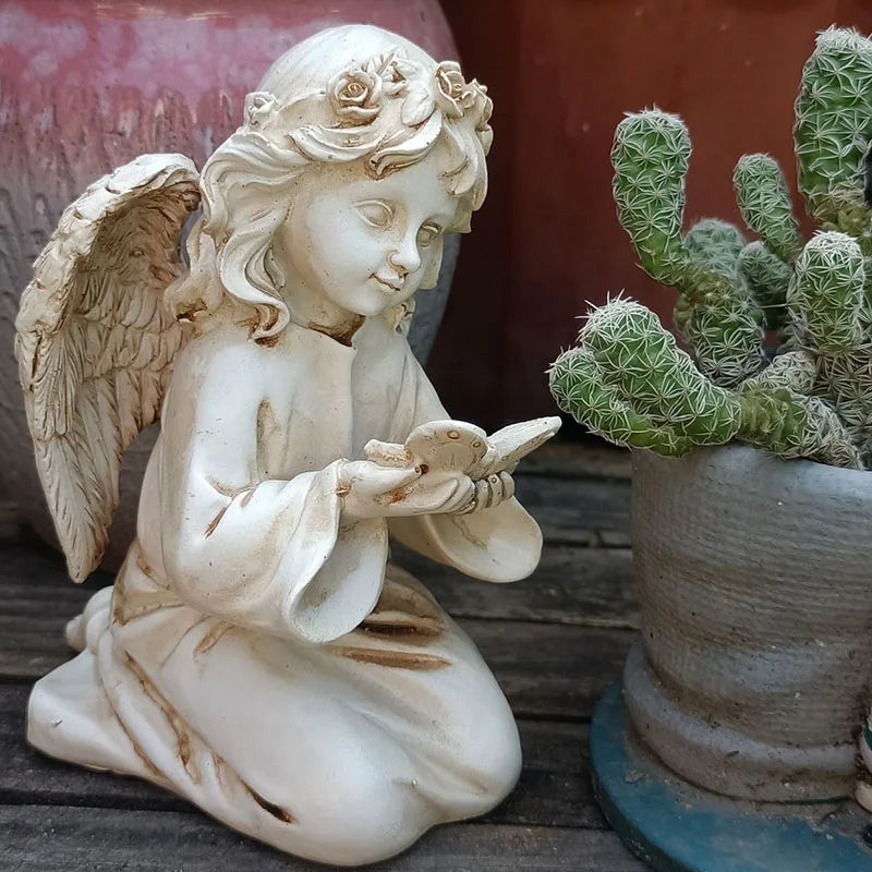 Outdoor Vintage Girl Prayer Angel Figurines Resin Ornaments Garden Balcony Statue Decoration Courtyard Villa Sculpture Crafts