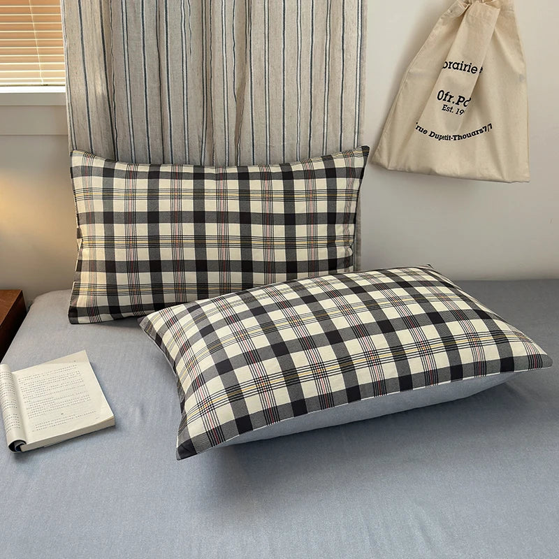Cotton Plaid Duvet Cover Set – Soft & Breathable Bedding (2 Pillowcases)