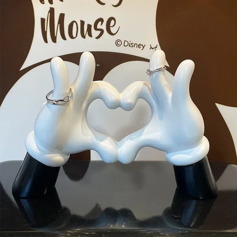 Aesthetic Hand Figurines Worship Money Creative Resin Sculpture Art Hand Statue Luxury Livingroom Decoration Desk Accessories