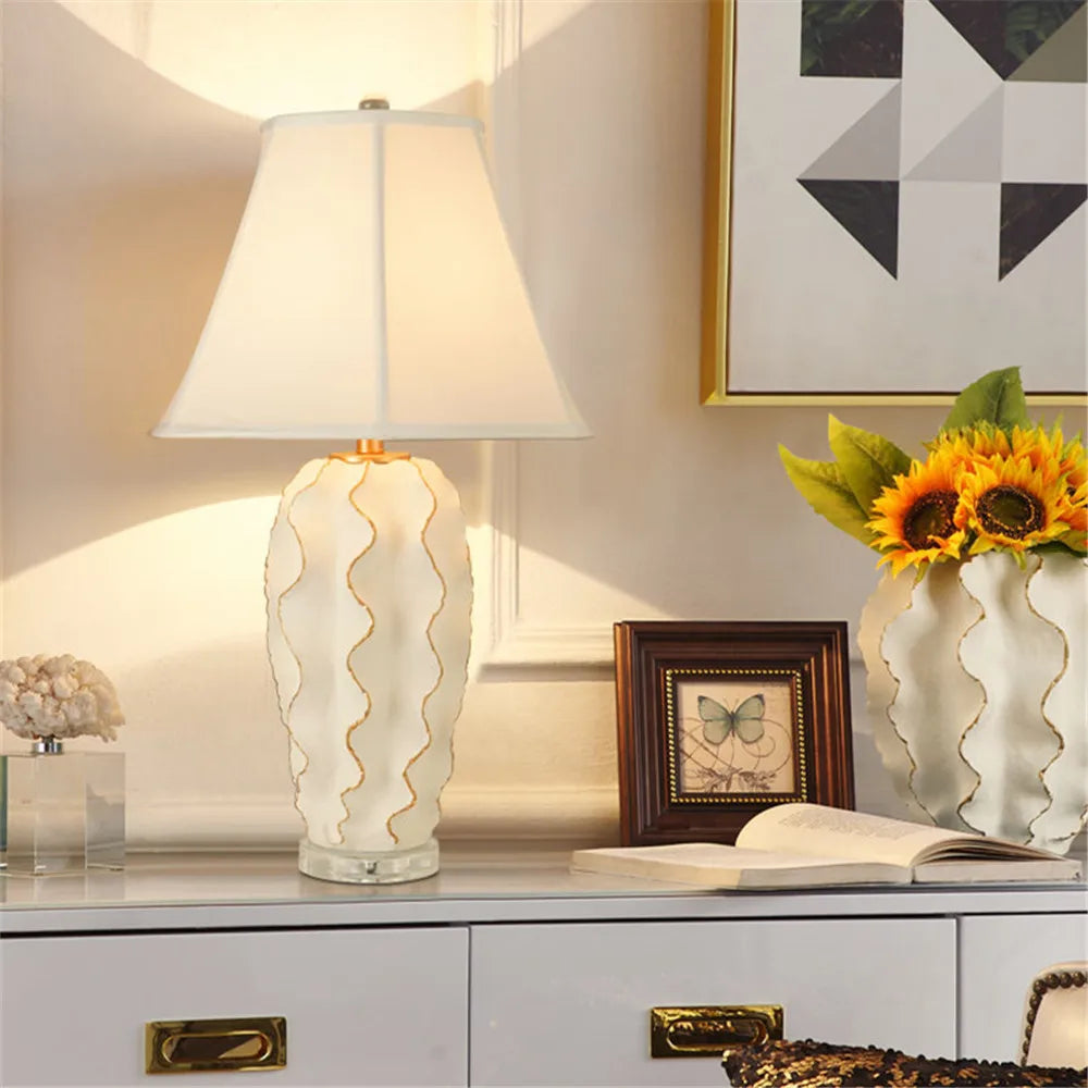 Contemporary Luxury Table Lamp LED Personality Creativity Living Room Bedroom Study Villa Hotel Bedside Household Desk Light