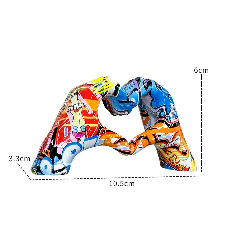 Creative Graffiti Resin Hand Heart Gesture Statue Home Decoration Nordic Heart Shaped Statue for Girlfriend Valentine Day Gift