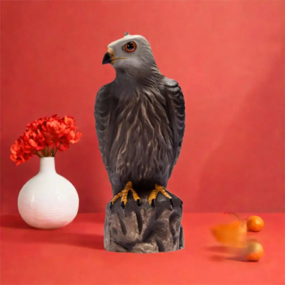 Lifelike Garden Eagle Statue Sturdy Waterproof Birds Decoy Hawk Realistic Resin Crafts Eagle Repellents Statue Home Garden Decor