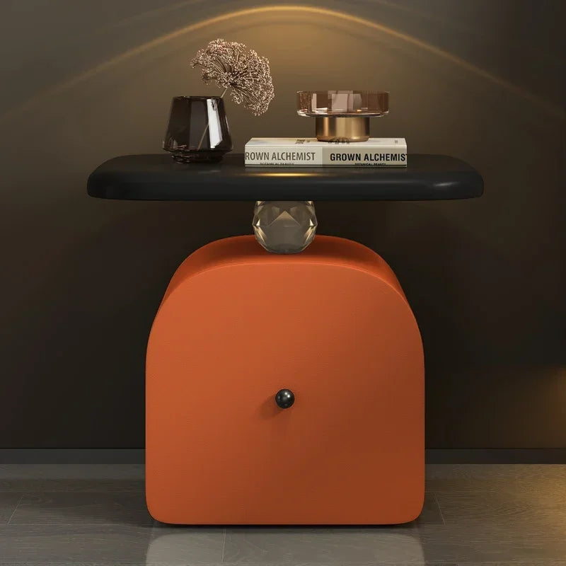 Modern Unique Bedside Table Cute Style Design Glamour Luxury Nightstands Trendy Storage Mesita De Noche Bedroom Furniture