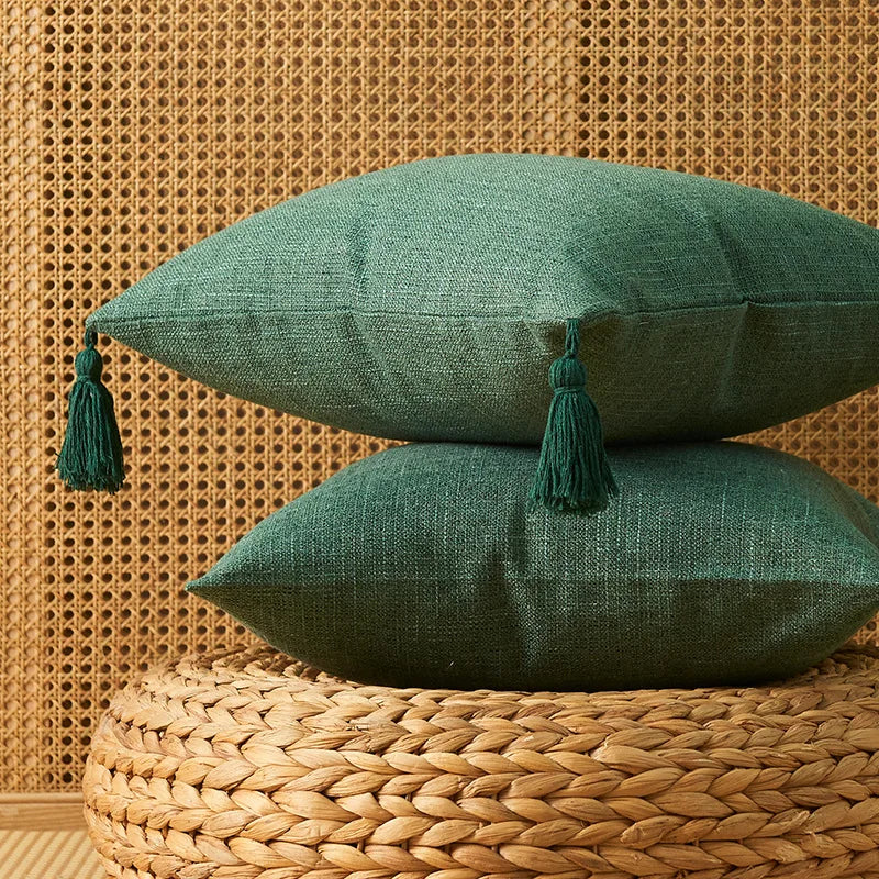 1/2Pcs Green Throw Pillow Covers Cotton Linen Sofa Pillow Cover with Tassel Boho Gift Farmhouse Pillowcase Christmas Home Decor