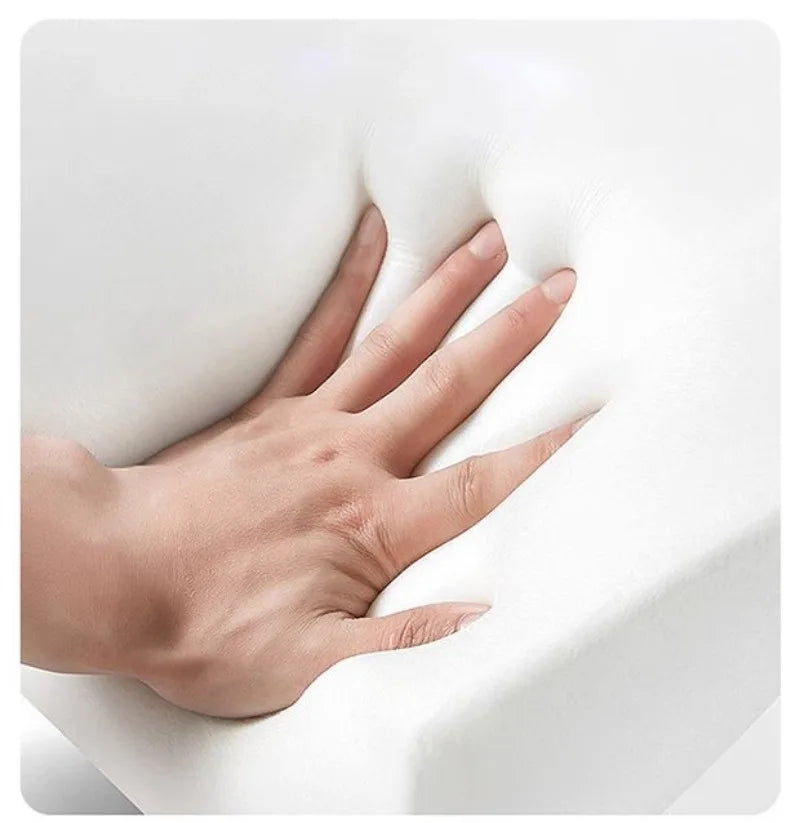 Nordic Solid Wood Swivel Accent Chair – Portable Armchair with Backrest