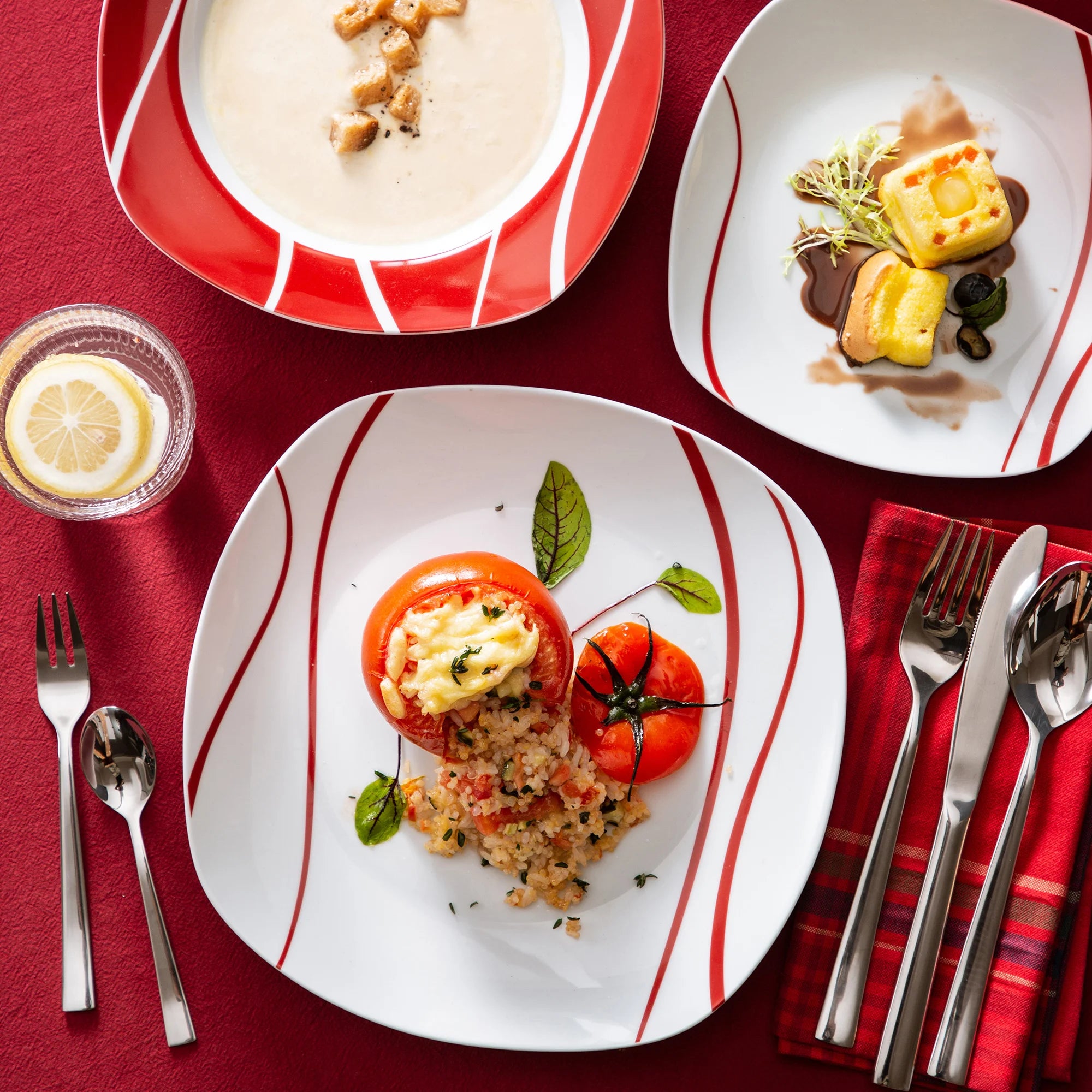 MALACASA Series Felisa 30 Piece Red Stripes Ivory White Porcelain Dinner Set with 6 Piece Cups Saucers Dessert Soup Dinner Plate