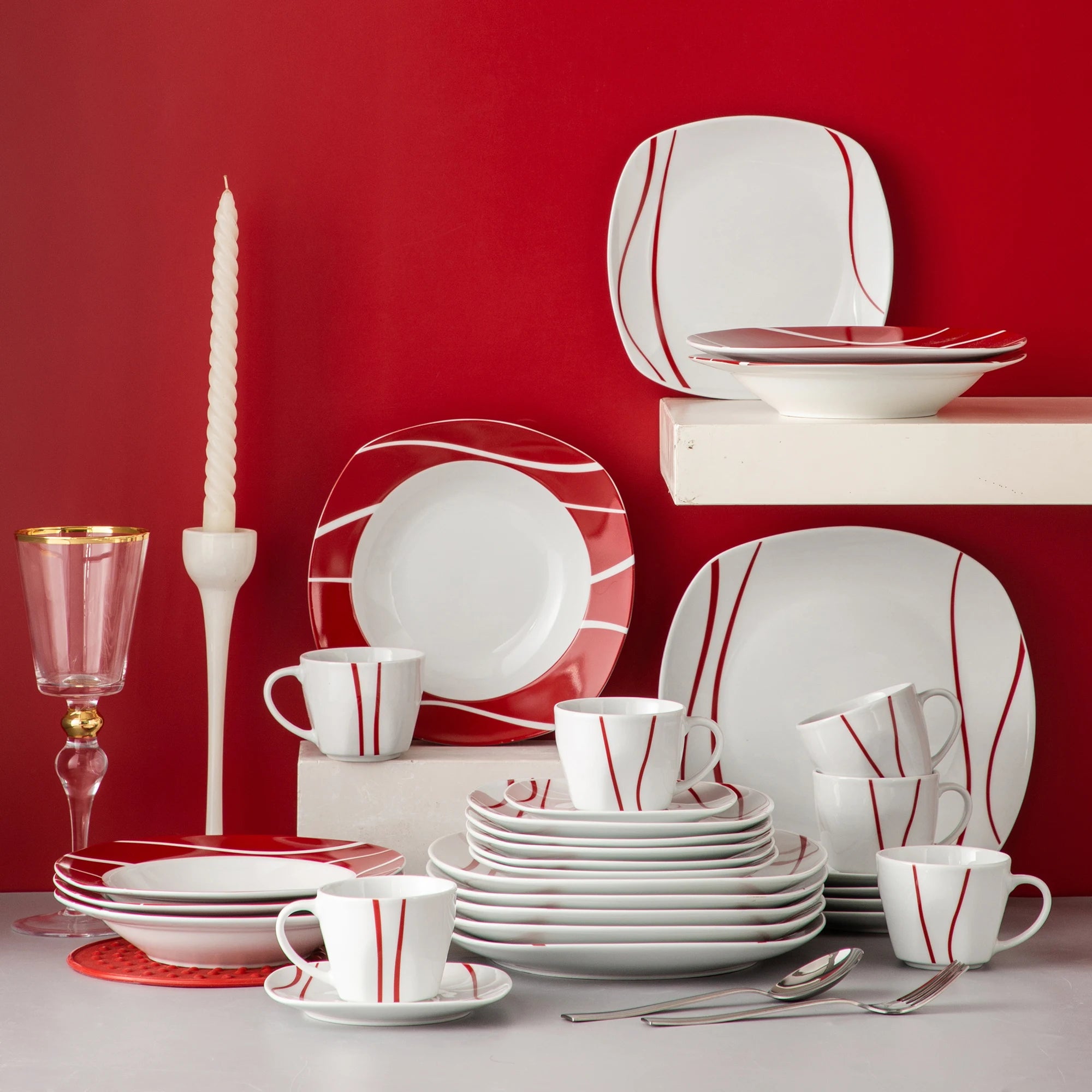 MALACASA Series Felisa 30 Piece Red Stripes Ivory White Porcelain Dinner Set with 6 Piece Cups Saucers Dessert Soup Dinner Plate