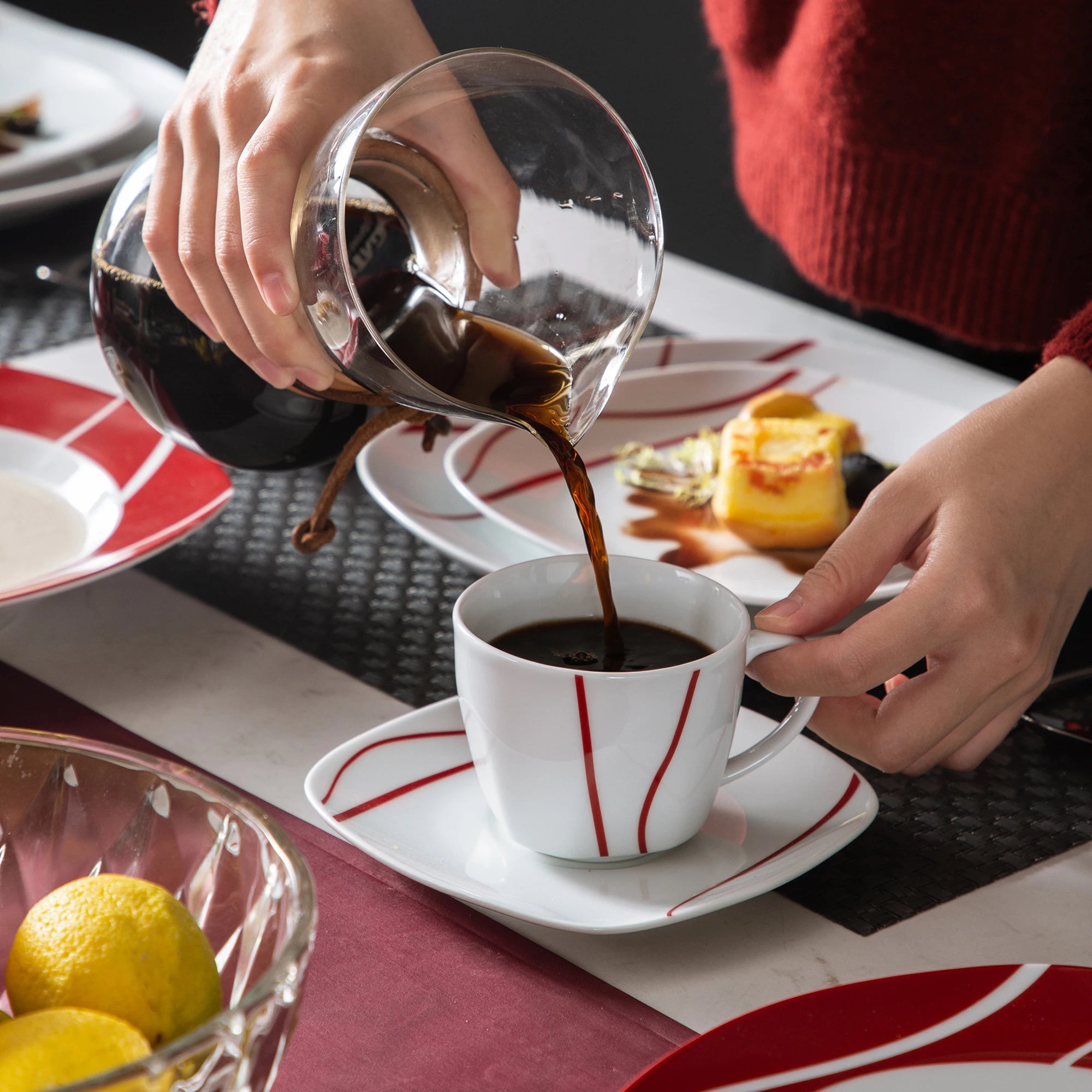 MALACASA Series Felisa 30 Piece Red Stripes Ivory White Porcelain Dinner Set with 6 Piece Cups Saucers Dessert Soup Dinner Plate